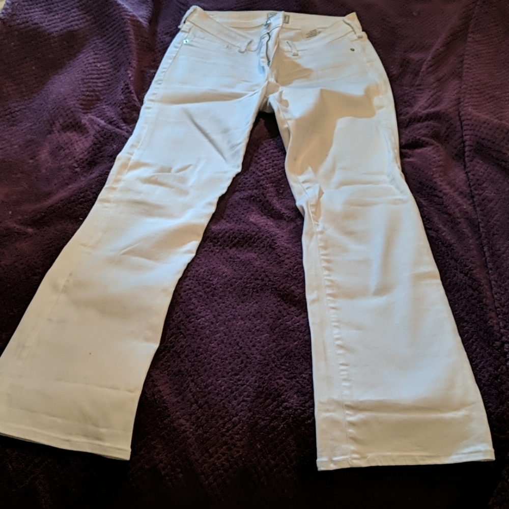 A+F Harper Skinny Boot White Jeans